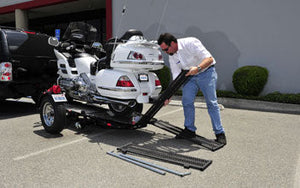 Kendon Premium Single Ride-Up BB107RU-A Motorcycle Trailer 1,300 LB GVWR – manufacturer media image 3