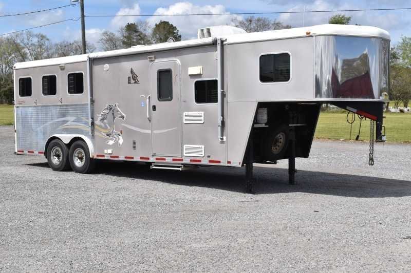 2007 American Spirit 8308LQ 3 Horse Trailer with 8' Short Wall - Image 4
