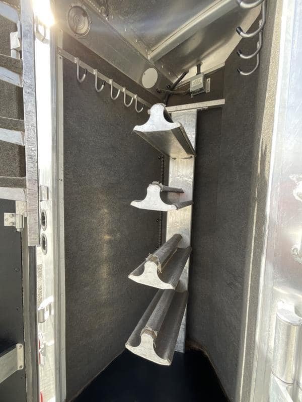 2008 4-Star Trailer 4 horse 12ft Outlaw LQ - Image 27